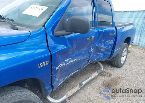 2007 Dodge Ram 1500 Slt/Trx4 Off Road/Sport из США, поврежденный, VIN 1D7HU18267S227961